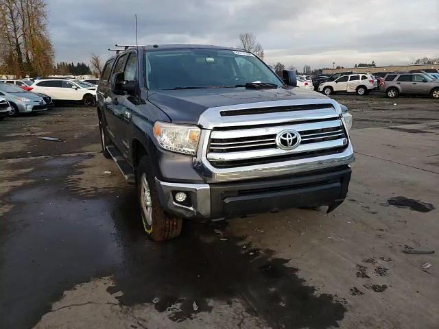 2017 Toyota Tundra - Image 11
