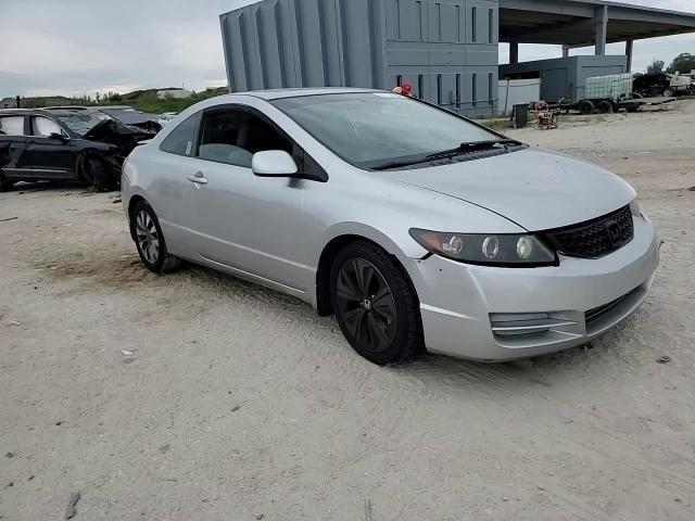 2010 Honda Civic - Image 10