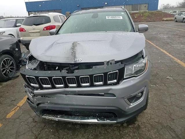 2018 Jeep Compass - Image 14