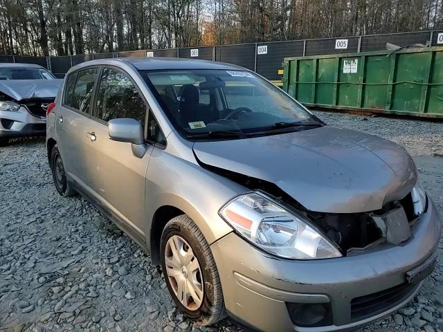 2011 Nissan Versa - Image 11
