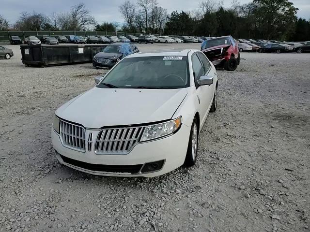 2010 Lincoln MKZ - Image 11