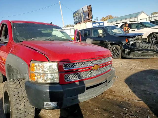 2009 Chevrolet Silverado K1500 Lt VIN: 1GCEK24099Z105683 Lot: 78843854