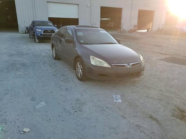 2006 Honda Accord Ex VIN: 1HGCM56746A154864 Lot: 81294854