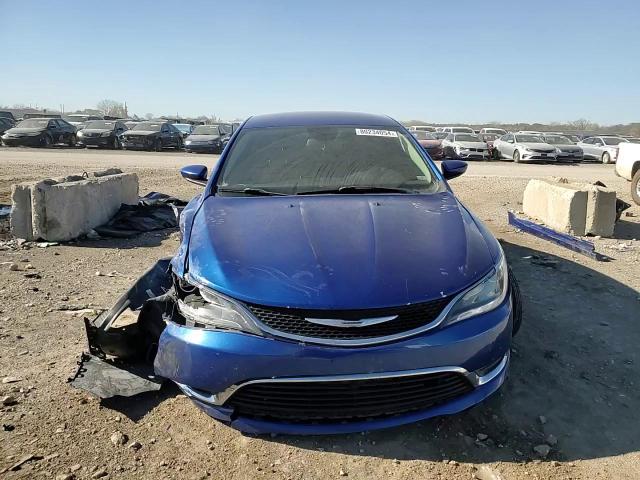 2015 Chrysler 200 - Image 10