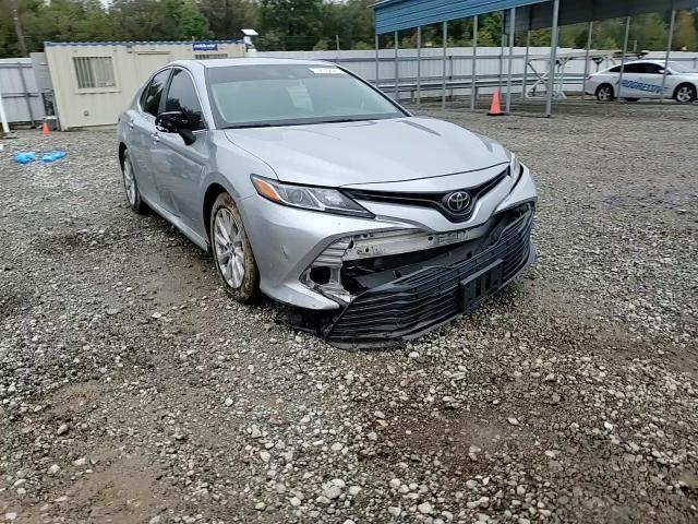 2019 Toyota Camry L VIN: 4T1B11HK4KU753572 Lot: 79816654