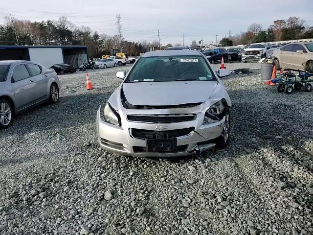 2009 Chevrolet Malibu - Image 10