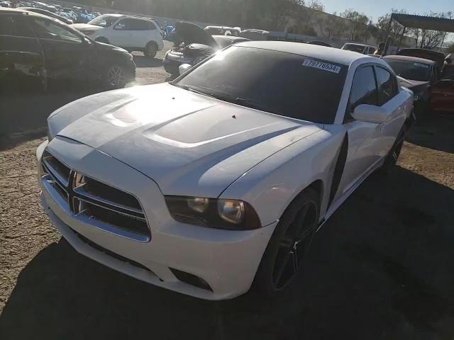 2012 Dodge Charger - Image 11