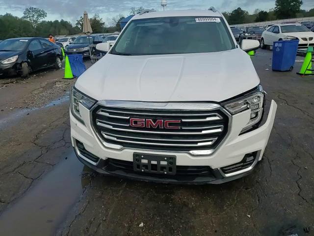 2022 GMC Terrain - Image 11