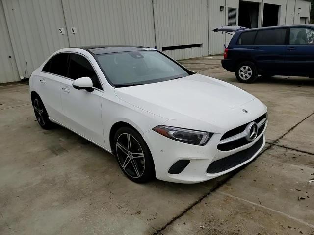 2022 Mercedes-Benz A-klasse - Image 11