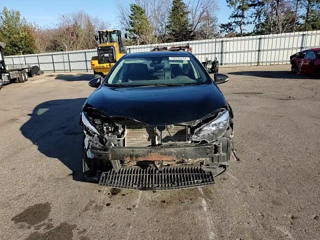 2017 Toyota Corolla - Image 11