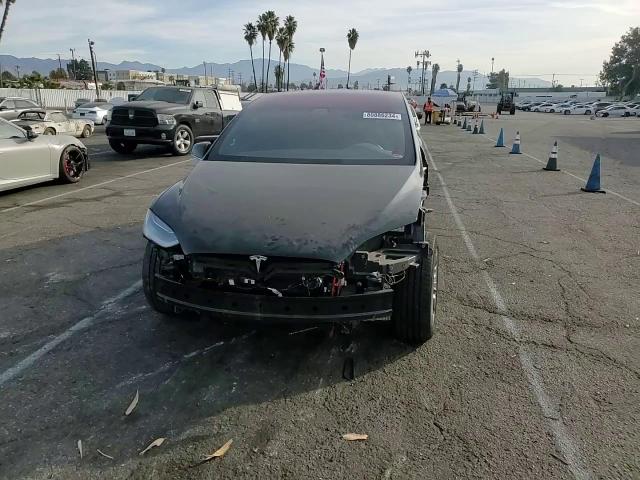 2018 Tesla Model X VIN: 5YJXCDE27JF090242 Lot: 80886234