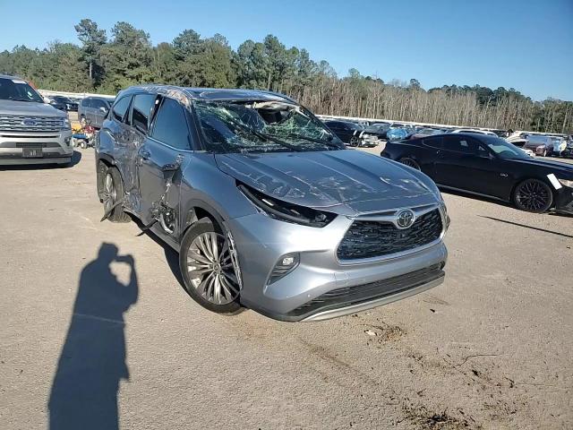 2021 Toyota Highlander Platinum VIN: 5TDFZRBH0MS072987 Lot: 81722484
