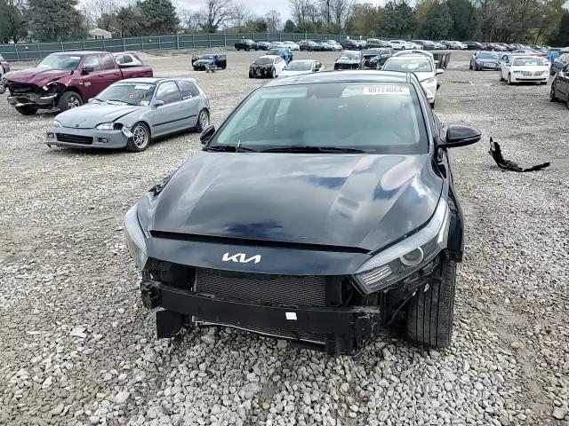 2022 Kia Forte - Image 10