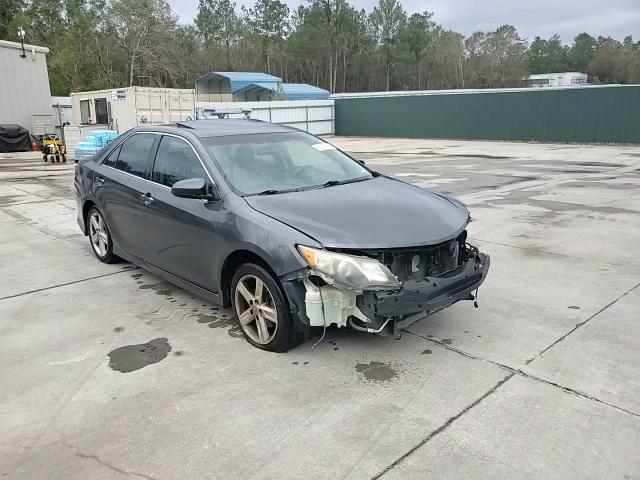 2012 Toyota Camry - Image 13