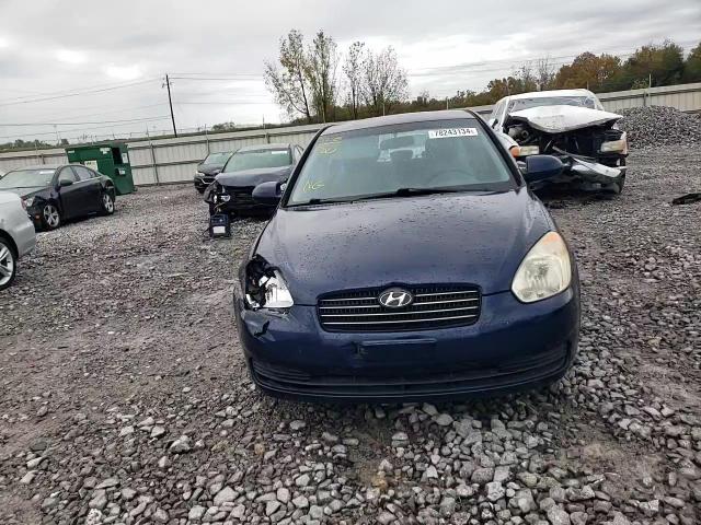 2009 Hyundai Accent - Image 11