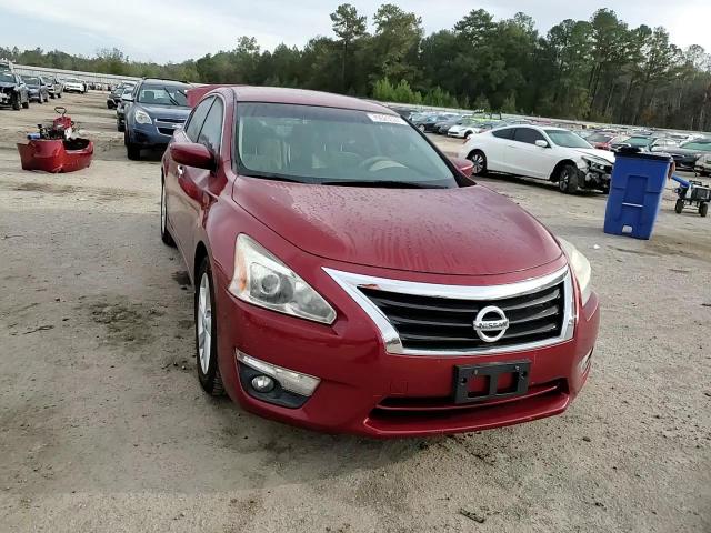 2015 Nissan Altima - Image 10