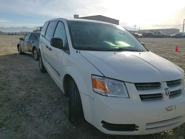 2008 Dodge Caravan - Image 12