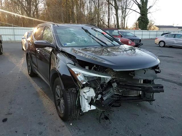 2016 Hyundai Santa Fe - Image 11