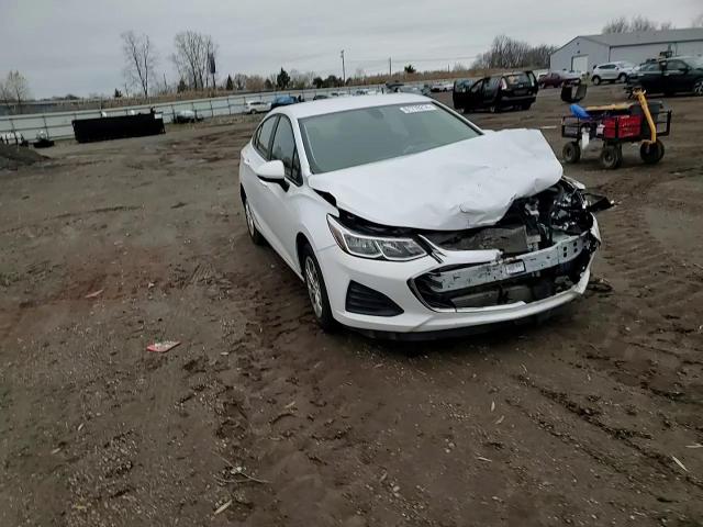 2013 Chevrolet Cruze - Image 11