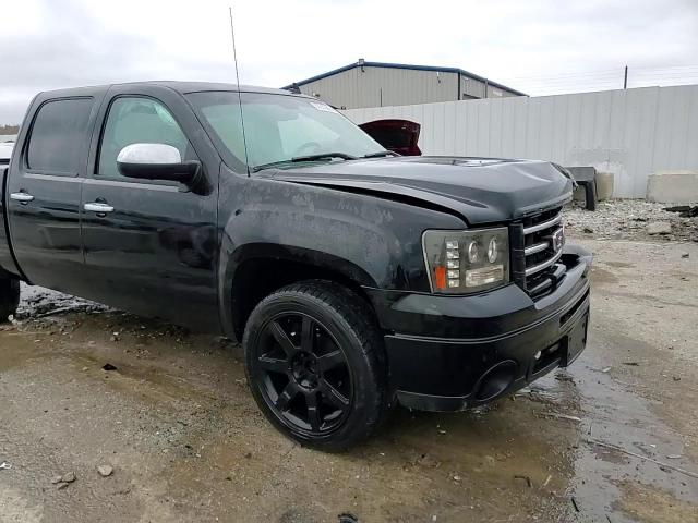 2013 GMC Sierra - Image 13