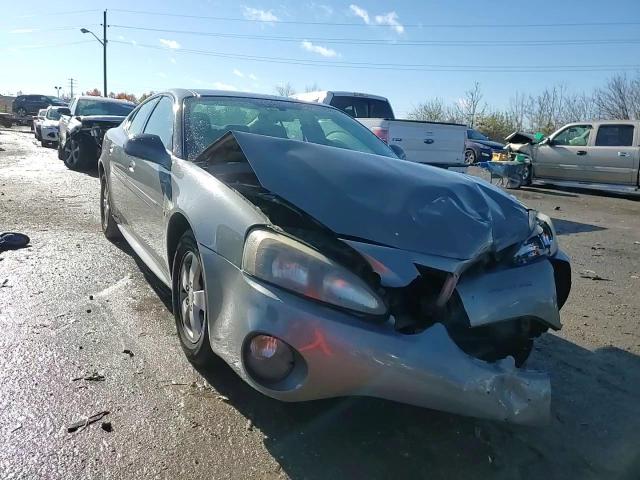 2008 Pontiac Grand Prix - Image 10