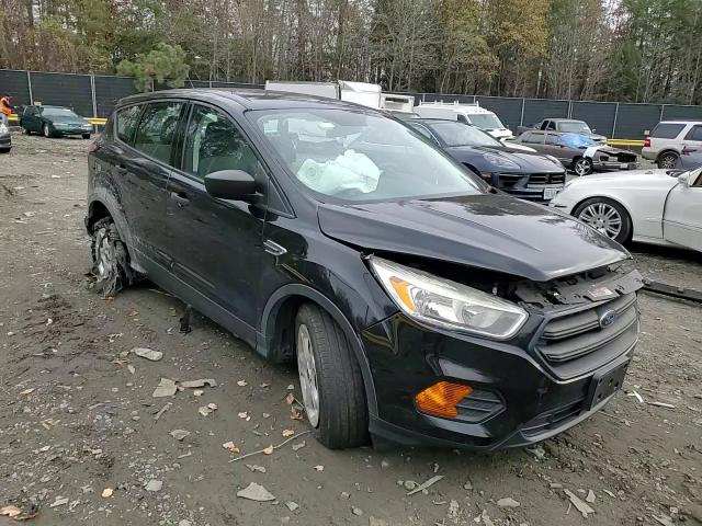 2017 Ford Escape - Image 11