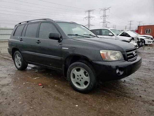 2004 Toyota Highlander - Image 12