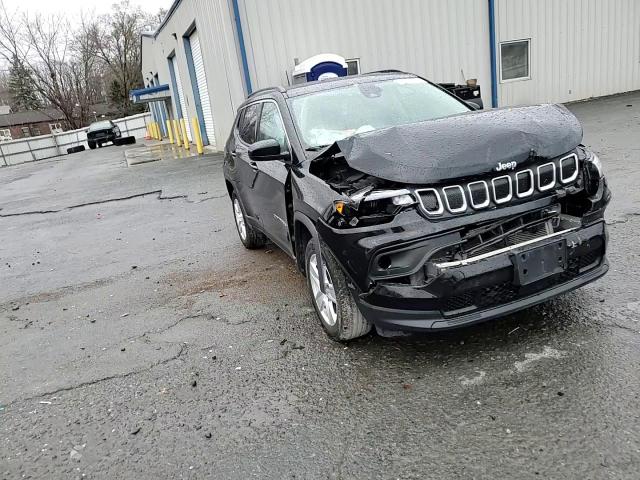 2022 Jeep Compass Latitude VIN: 3C4NJDBB3NT120989 Lot: 81365774