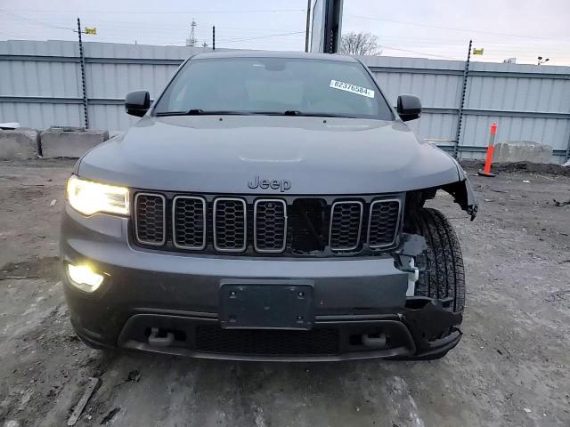 2016 Jeep Grand Cherokee - Image 12