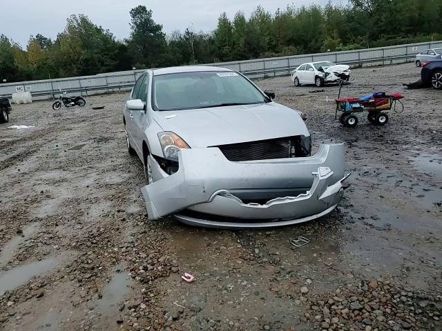2009 Nissan Altima - Image 11