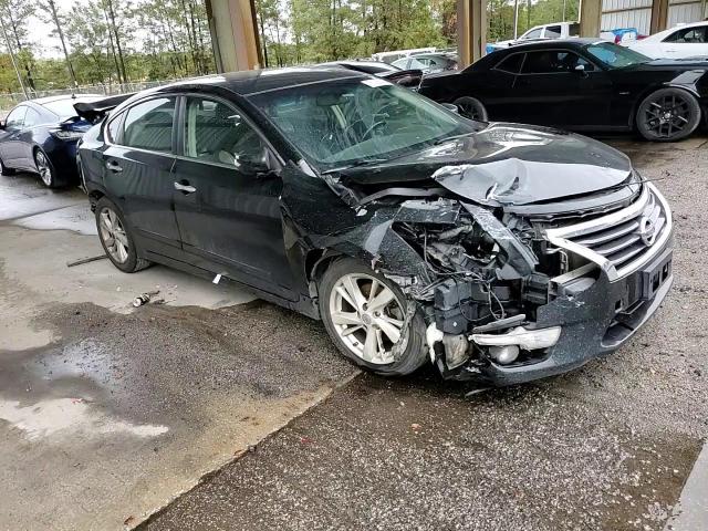 2013 Nissan Altima - Image 11