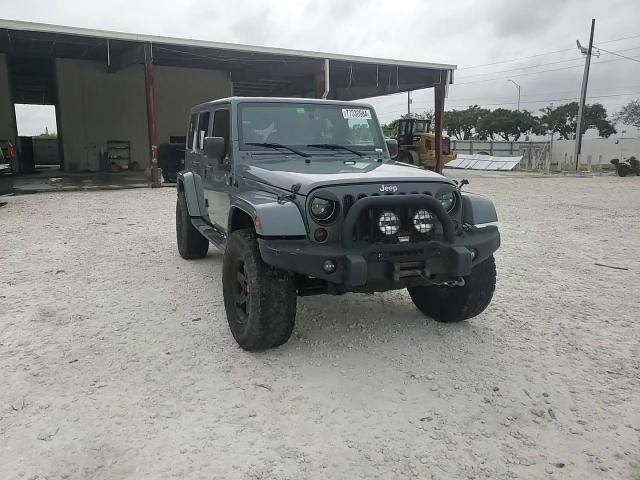 2015 Jeep Wrangler - Image 15