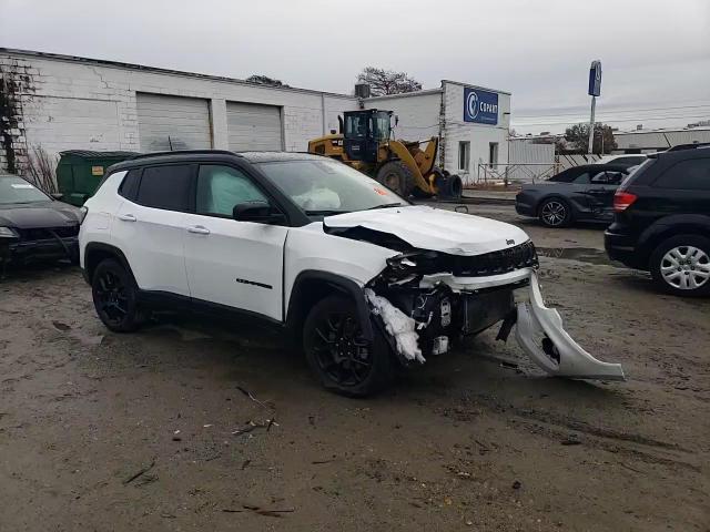 2024 Jeep Compass Latitude VIN: 3C4NJDBN2RT600327 Lot: 80357924