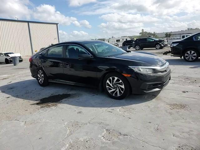 2018 Honda Civic Ex VIN: 19XFC2F77JE032499 Lot: 79072874