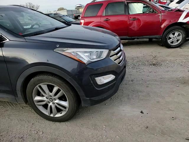 2014 Hyundai Santa Fe - Image 11
