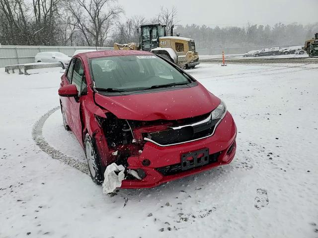 2019 Honda Fit Lx VIN: 3HGGK5H45KM746863 Lot: 81768864