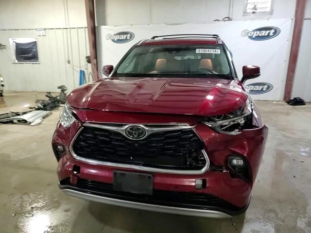 2020 Toyota Highlander - Image 14