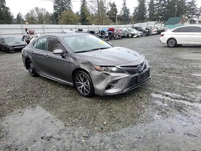 2023 Toyota Camry - Image 10