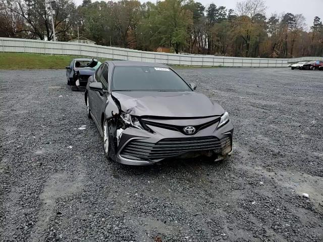 2023 Toyota Camry - Image 11