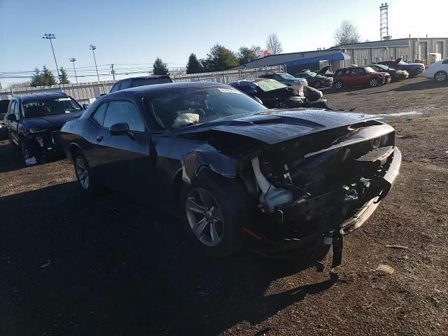 2019 Dodge Challenger Sxt VIN: 2C3CDZAG1KH752052 Lot: 81425434