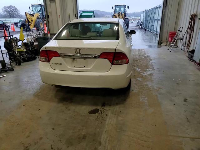 2010 Honda Civic - Image 11