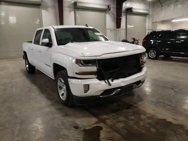 2018 Chevrolet Silverado K1500 Lt VIN: 1GCUKREC1JF138650 Lot: 80197564