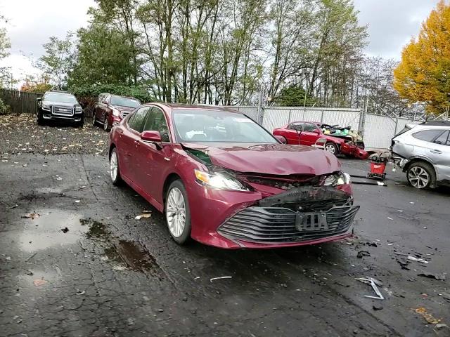 2018 Toyota Camry Hybrid VIN: 4T1B21HK1JU508708 Lot: 79516324