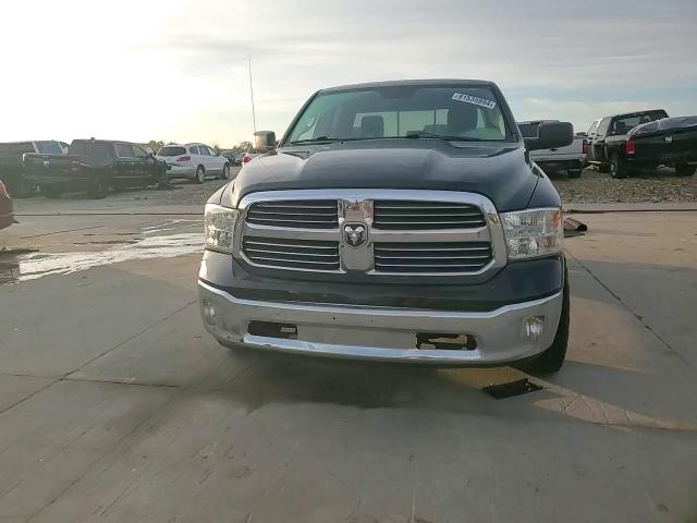 2015 RAM 1500 - Image 13