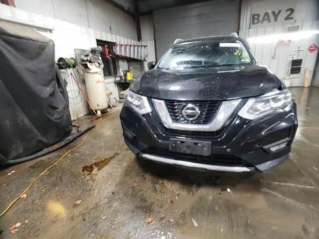 2019 Nissan Rogue - Image 13