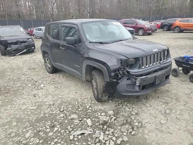 2015 Jeep Renegade - Image 11