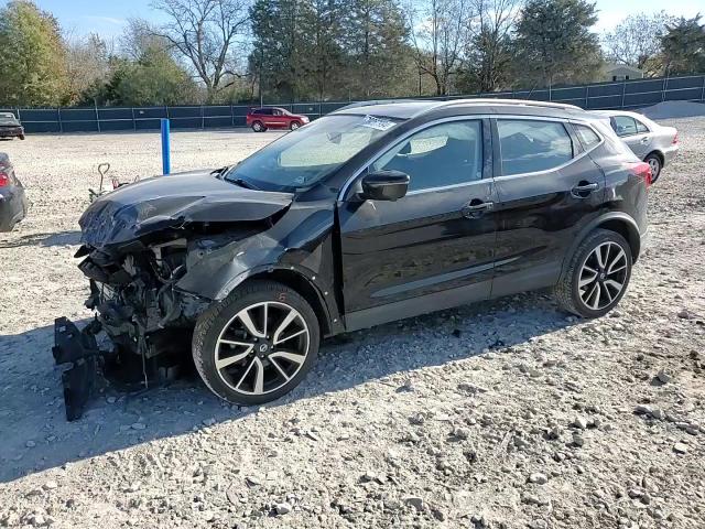 2019 Nissan Rogue - Image 12