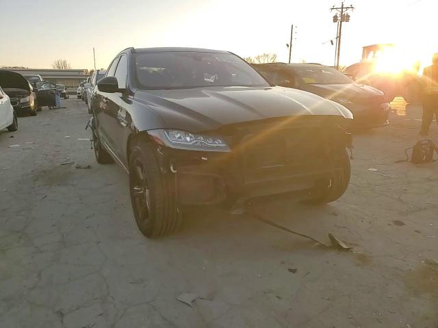 2018 Jaguar F-Pace - Image 11