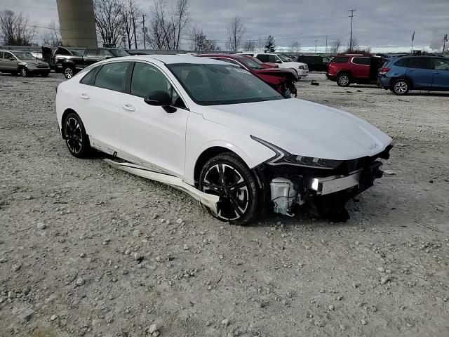 2023 Kia K5 - Image 13