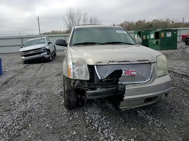 2007 GMC Yukon Denali VIN: 1GKFK63847J275632 Lot: 82809504